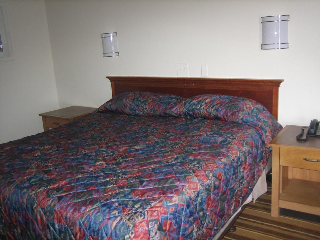 Best Interstate Inn Wheat Ridge Bagian luar foto